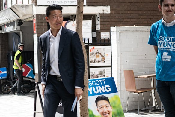 Bennelong Liberal candidate Scott Yung campaigning in Lane Cove.