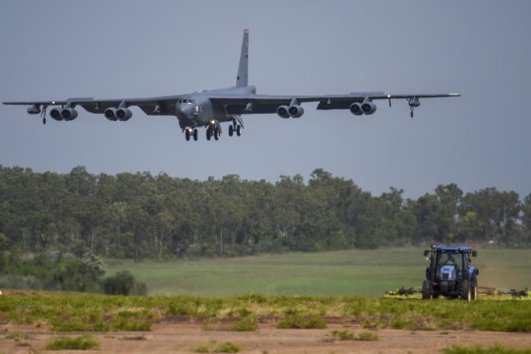 A USAF B-52 lands during exercise Lightning Focus at an RAAF Base in Darwin in 2018. 