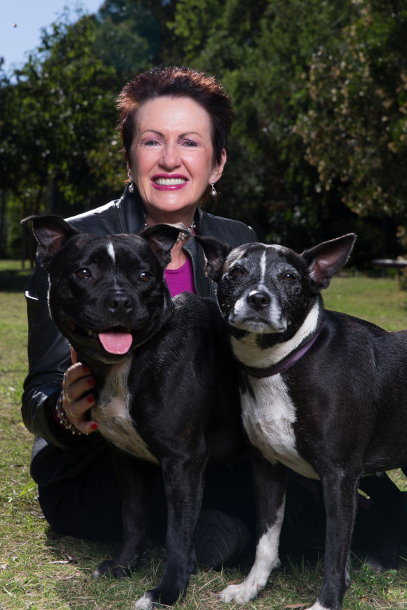 Moore with her two dogs, Buster and Bessie in 2016.