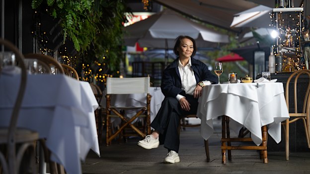 Nahji Chu in the street dubbed
“Rue de Chu”. “I’m … tired of
being in the background and
all my people being quiet,” she
says, “and that’s why I’m loud,
sometimes rude and obnoxious.”