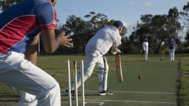 Cricketers fear a proposal to turn Mimosa Oval in Turramurra into an artificial turf will drive them from the ground.