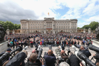 白金漢宮在 2013 年 6 月 15 日的年度閱兵儀式上。