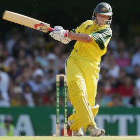 Mike Hussey in full one-day flight.