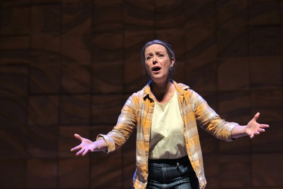 Dimity Shepherd performs in To Hell and Back.