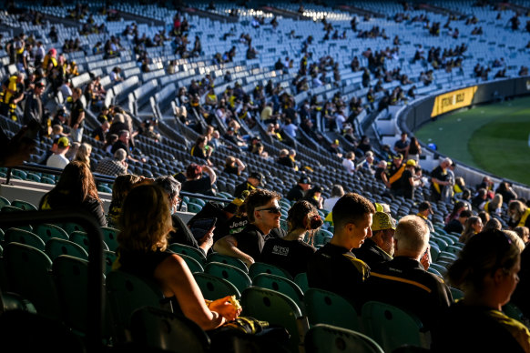 More people will be allowed to attend AFL games in Victoria this weekend.