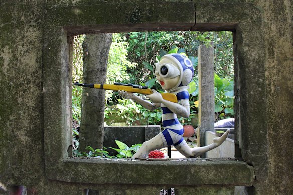 “Revolução Sincronizada” – uma instalação na galeria secreta de Hong Kong.