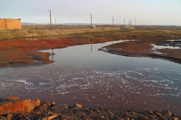 Oil started spilling into the arctic lakes near Norilsk when a tank burst in thawing permafrost. 