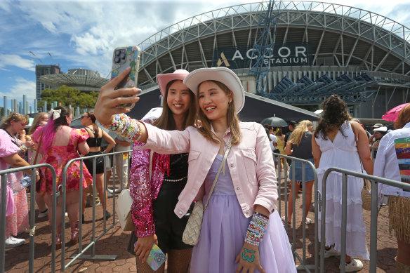 Taylor Swift fans consumed the data equivalent of 15,500 hours of video across the three nights she played in Melbourne. 