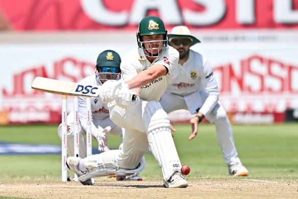 Matt Renshaw reverse sweeps in Durban. 