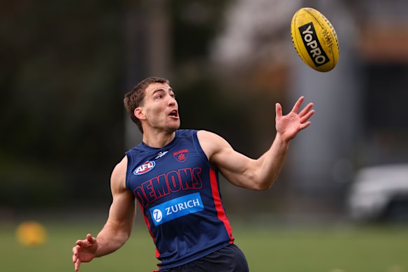 After a month of training Jack Viney is set to make his return to the playing field in Melbourne’s VFL team this weekend.