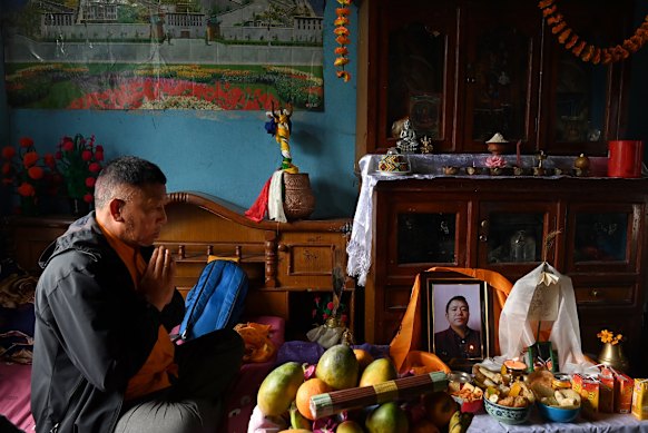 The Ghewa ceremony being carried out for bus driver Karma Waleya Tamang, who is believed to have perished while ferrying passengers back from the Tibet border.