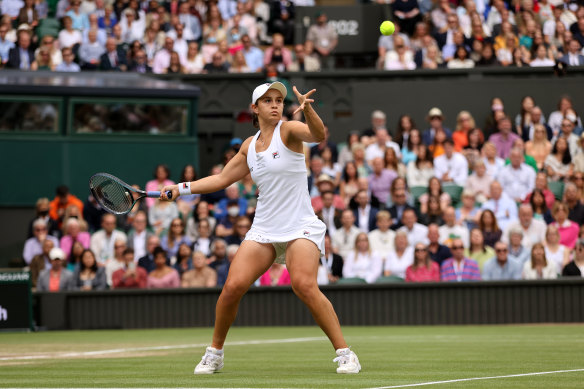 Ashleigh Barty in front of a packed house at the Wimbledon final. 
