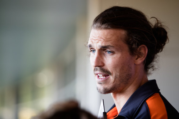 GWS' Phil Davis says players who have the freedom to train in larger groups should not be restricted just because other players don't have that same freedom.