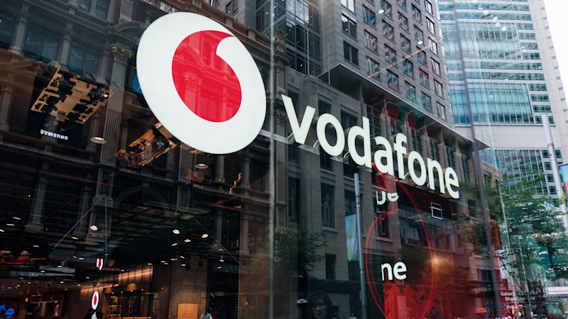 National mobile service disruption leaves customers in SOS mode
