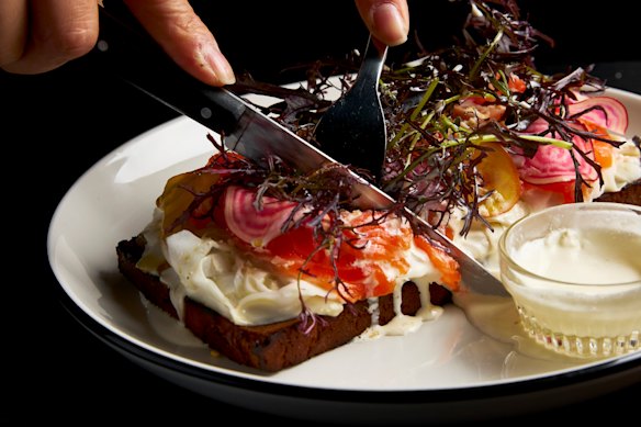 Soda bread topped with cured salmon and fennel remoulade.