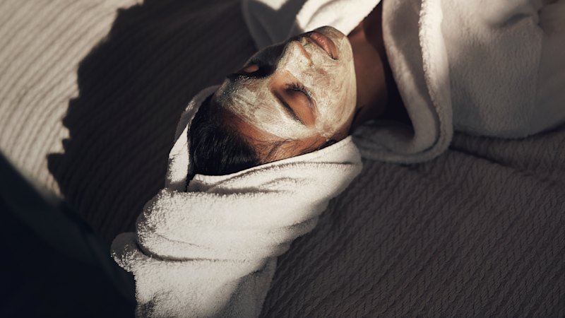 The questions everyone should ask a beautician before booking a facial