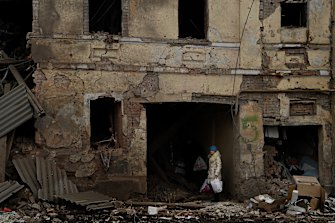 The ruins of an apartment building in Kharkiv. 