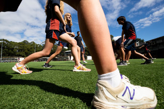 New research has found high-intensity interval training could benefit school students. 