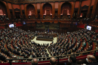 Italian MPs listen to an address by Ukrainian President Volodymyr Zelensky.
