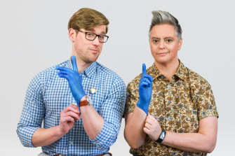 Riley Nottingham and Geraldine Hickey play doctors at a sex clinic in the comedy <i>Metro Sexual.