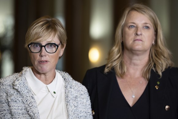 Independent MP Zoe Daniel and Kylea Tink are furious at a Labor plan to rush laws through federal parliament on Wednesday to deal with the High Court decision on indefinite detention.