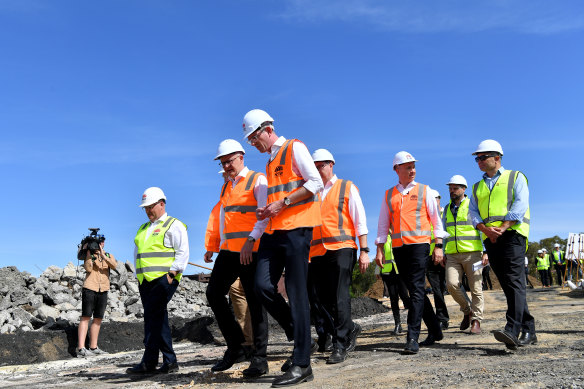 Anthony Albanese and Dominic Perrottet tour the site of the new Waratah Super Battery project, located at the former Munmorah Power Station.