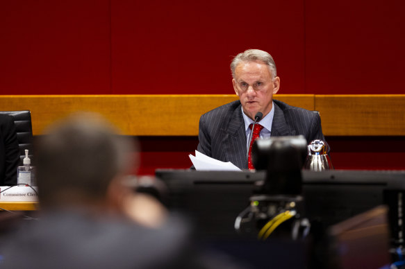 One Nation leader Mark Latham chaired the parliamentary inquiry into open plan classrooms.