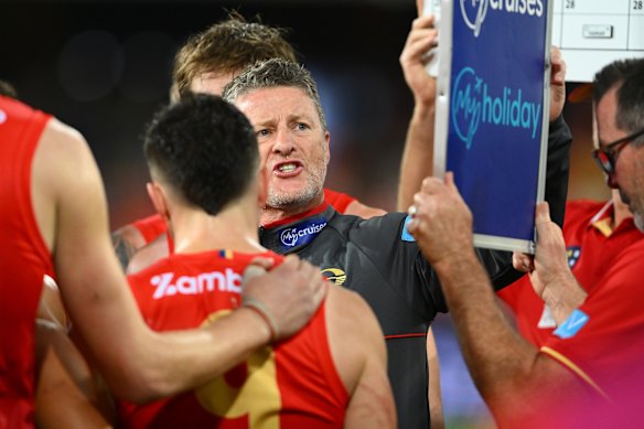 Suns coach Damien Hardwick.