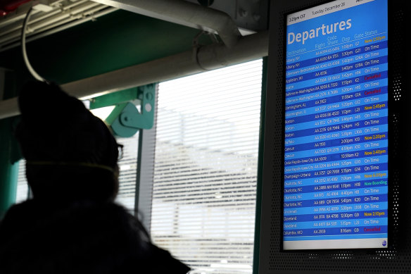 More than 1100 flights were cancelled across the US on a single day, chiefly do to infections. 