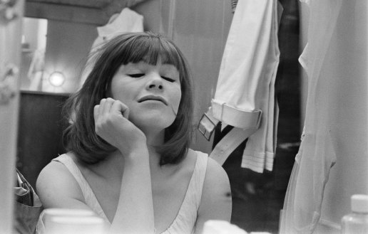 English actress Glenda Jackson in her dressing room at the Martin Beck Theatre during the Broadway run of the Royal Shakespeare Company’s production of ‘Marat/Sade’, New York, 1966.