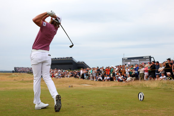 Cameron Smith tees off the seventh hole during the fourth round. 