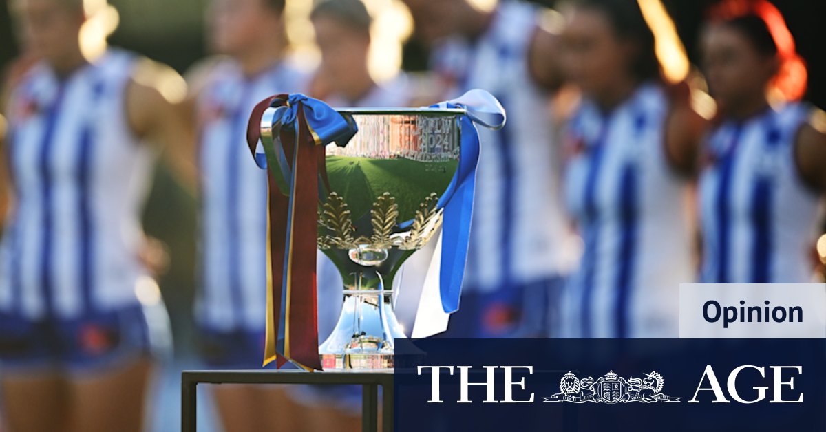 Origin of the AFL's great challenge: What AFLW can learn from the NRL