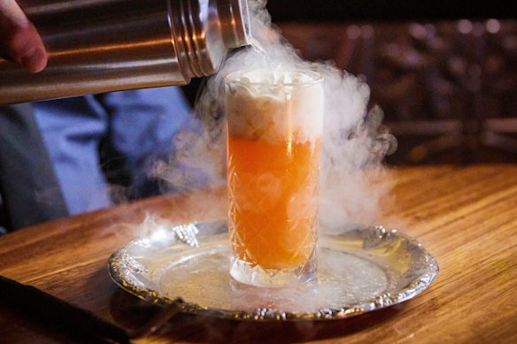 A 18ª Emenda oferece coquetéis com nomes que fazem referência à América da era da Lei Seca.