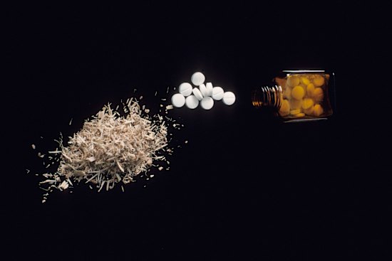 The analgesic action of aspirin (right) is derived from salicin, found in willow bark (left), which has been used traditionally for thousands of years.
