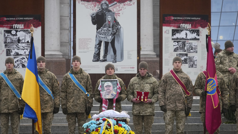 Rusya intikam saldırısında 600 askerin öldürüldüğünü iddia ediyor, ancak Kiev kayıpları reddediyor