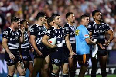 Broncos veteran Ben Hunt and his teammates during a loss.