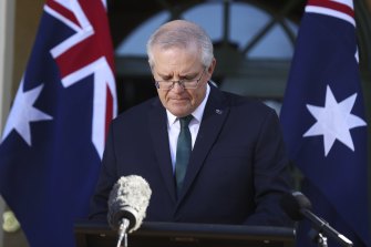 âThose delays are regrettable. People have perfect hindsight after these events,â Scott Morrison said of the Vaccine rollout.