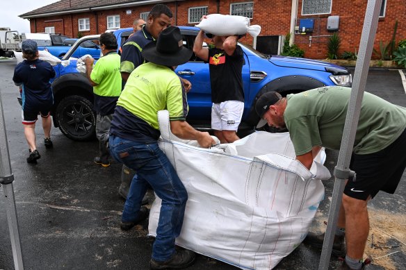 Sandbag collection at McQuade Park at Windsor.