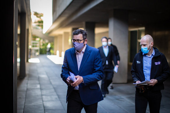 Premier Daniel Andrews and COVID-19 response commander Jeroen Weimar prepare to update the media on Monday.