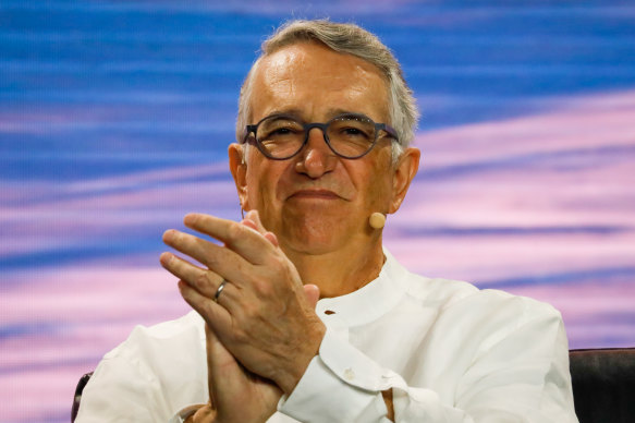 Ricardo Salinas Pliego is in a financial predicament. 