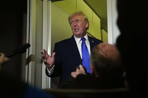 Il presidente Donald Trump ha risposto a domande a bordo dell'Air Force One mentre tornava a Washington, anche su Taiwan.