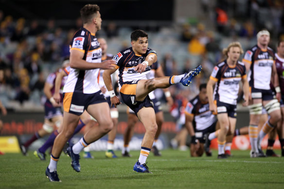 Super Rugby will be on free-to-air next year under the new deal.