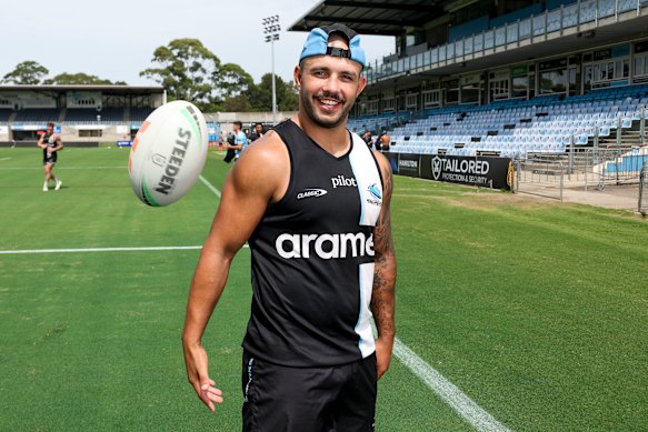 Cronulla halfback Braydon Trindall throws the ball around in training. 