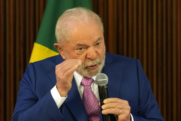 Brazil’s President Luiz Inacio Lula da Silva has expressed distrust in the military in the wake of the protests. 