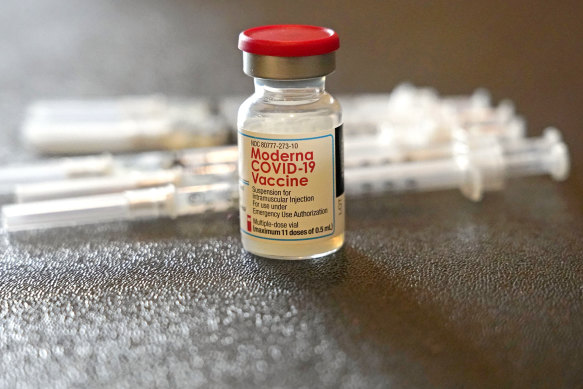 The Melbourne Institute tracks COVID-19 vaccine hesitancy across Australia.