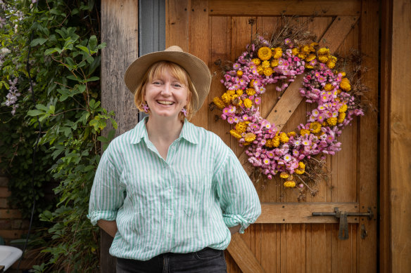 Jac Semmler and her Christmas wreath.