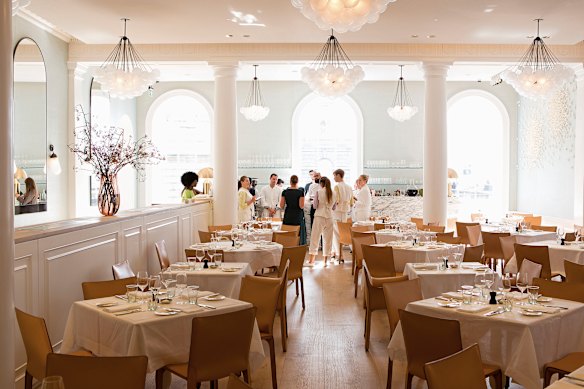 Restaurante Spring de Skye Gyngell na Somerset House em Londres.