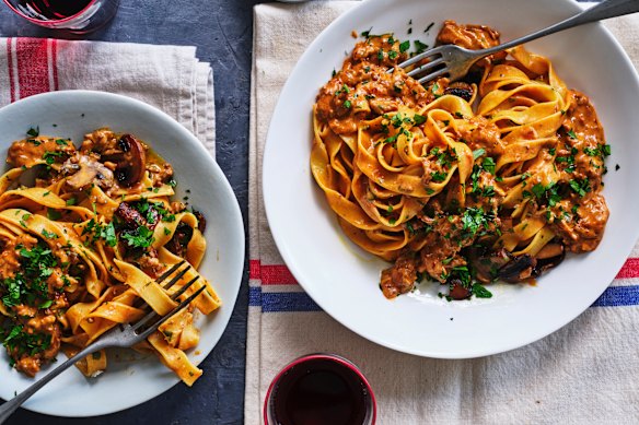 Mince stroganoff.