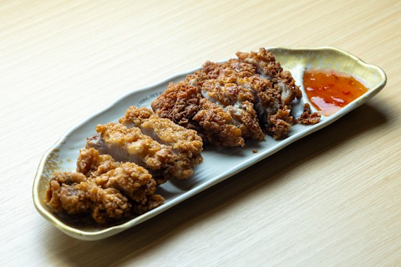 Pounding Rice Bowl’s fried chicken.
