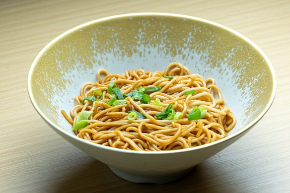 Scallion oil noodles made with “00” pizza flour.
